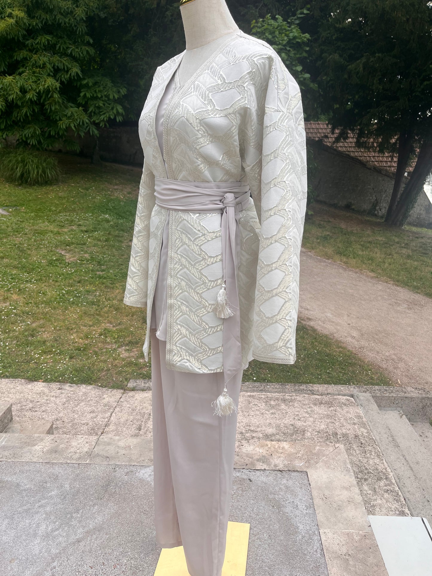 Ensemble ivoire