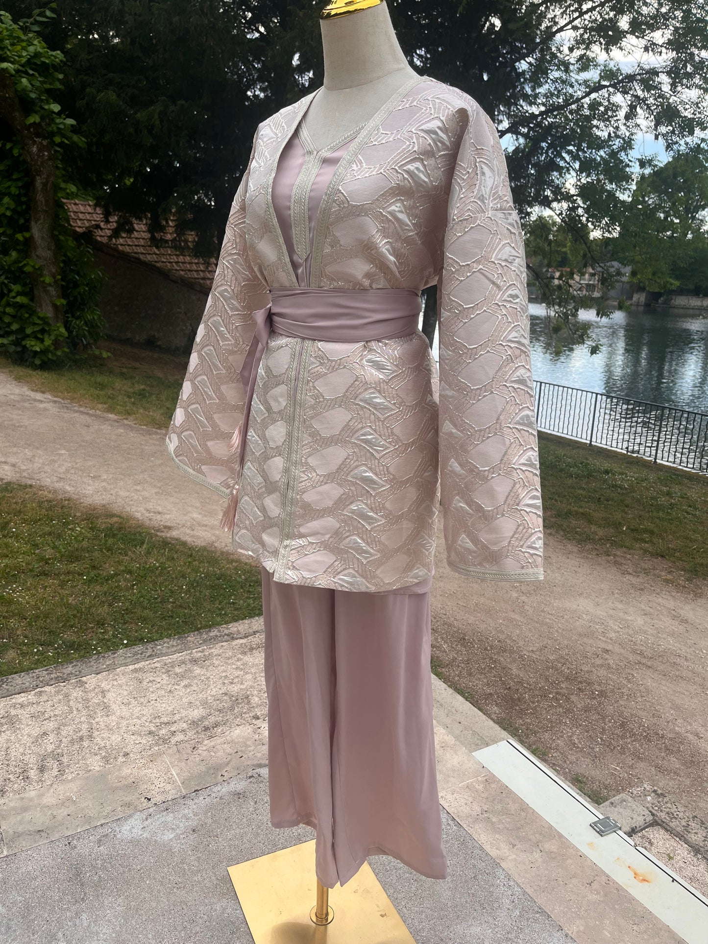 Ensemble Rose