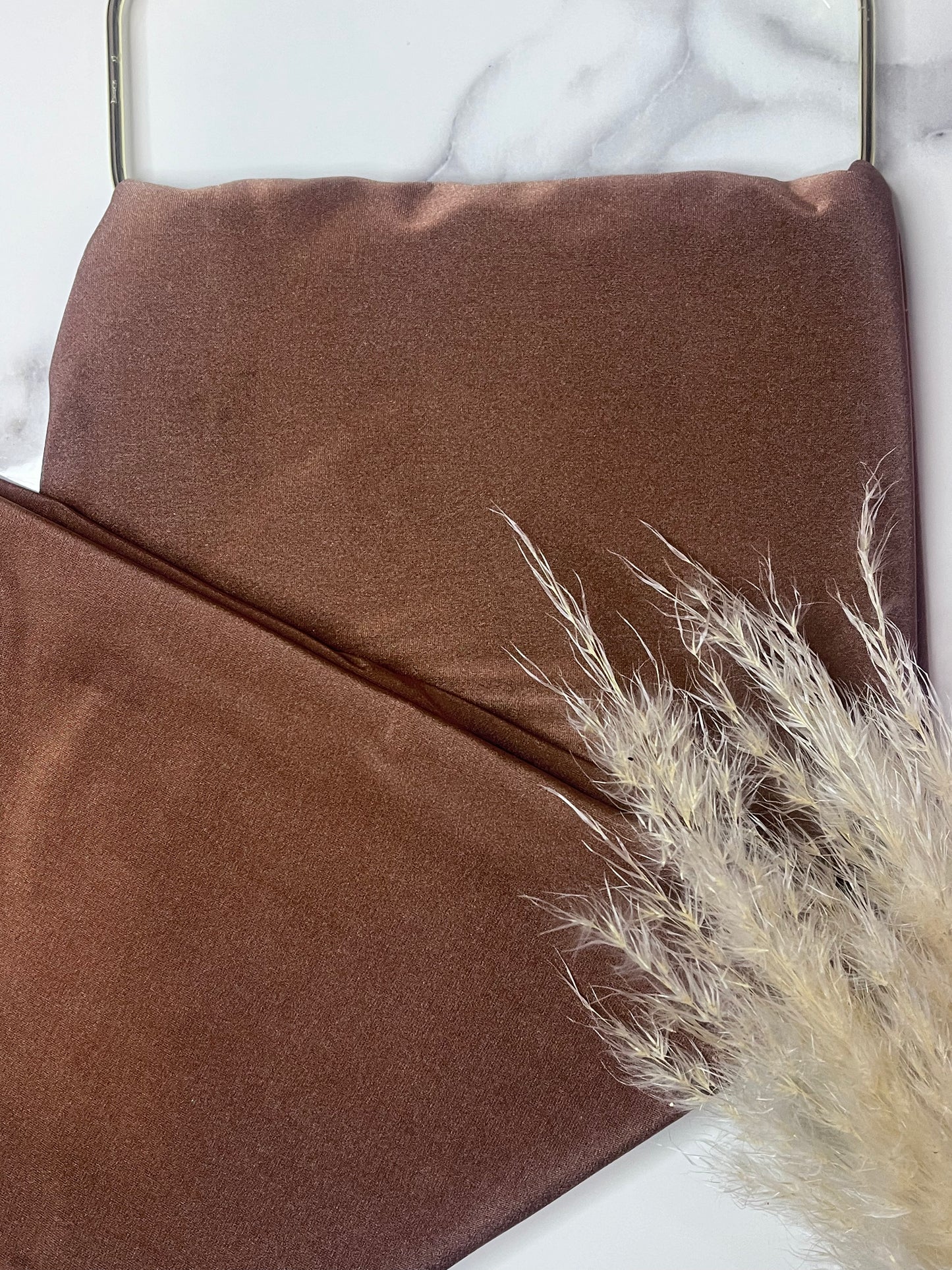 Satin marron