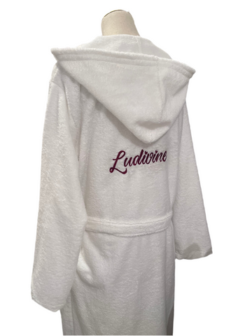 Peignoir de bain brodé