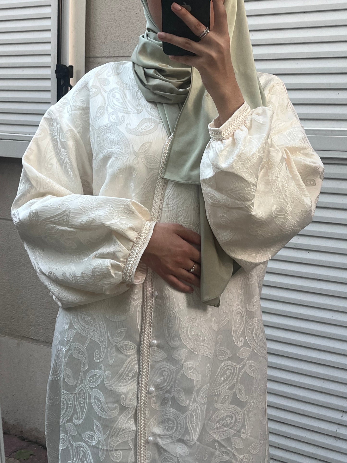 Robe Brocard
